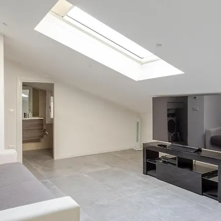 Golden Loft Frontemare * Линьяно-Саббьядоро